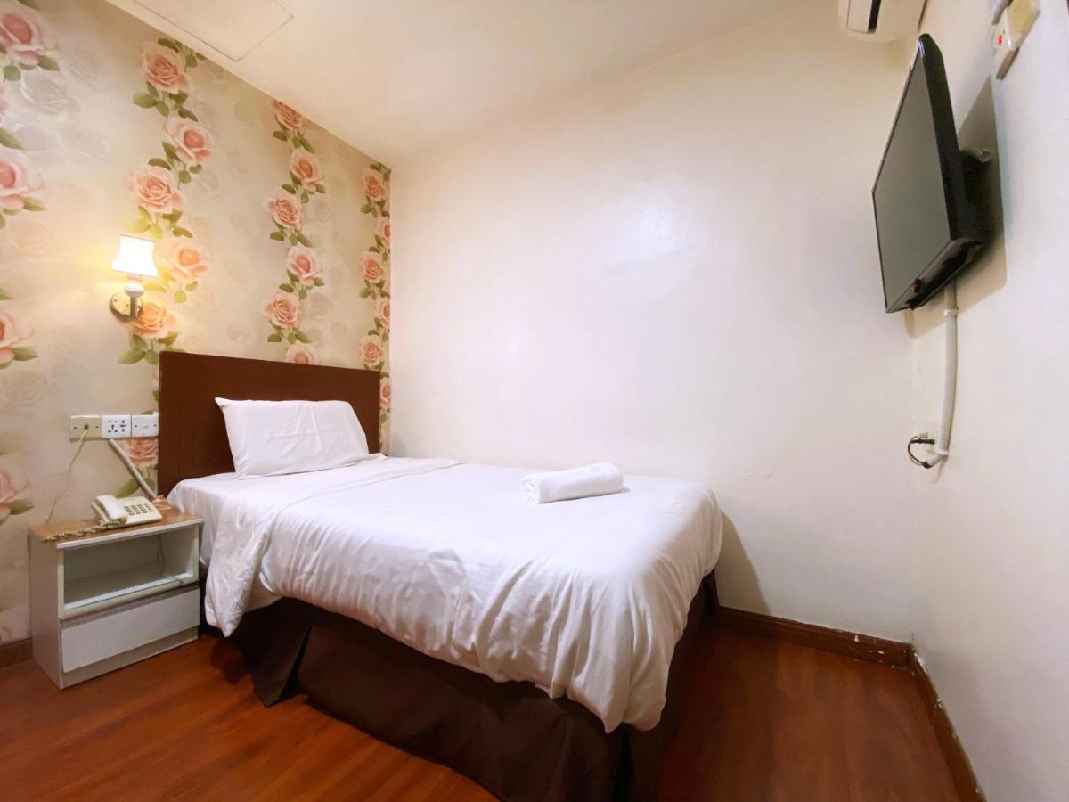 Mr Hotel Nusa Bestari Skudai Zewnętrze zdjęcie